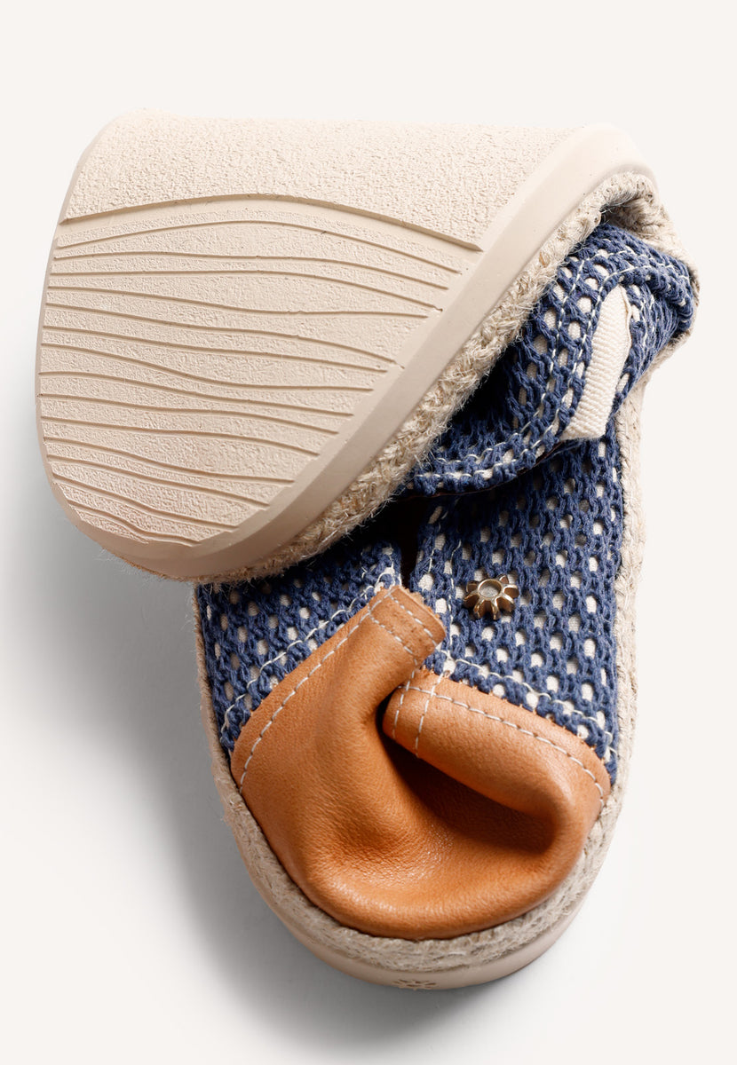 BLUE MESH ESPADRILLES