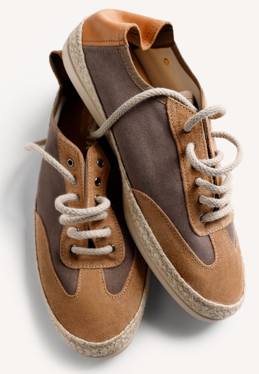 BROWN LEATHER SNEAKERS